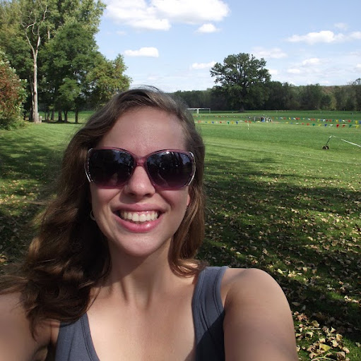 Sarah Bonner Photo 32