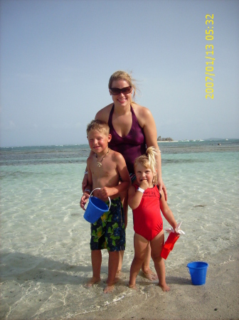 Theresa Kelly Photo 17