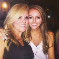 Laura Fisher Photo 38