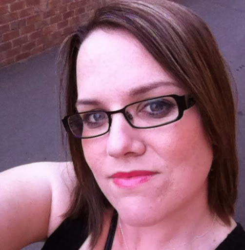 Elizabeth Cooke Photo 20