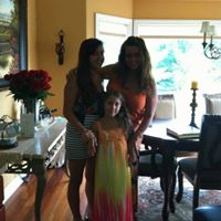 Julie Flannery Photo 19