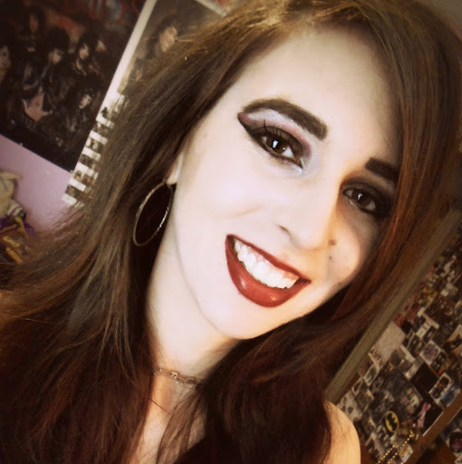 Emily Robin Photo 24