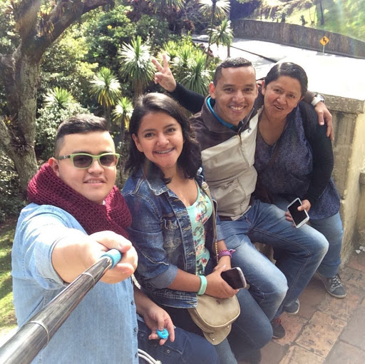 Angie Moreno Photo 36