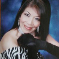 Julia Mcdougall Photo 6