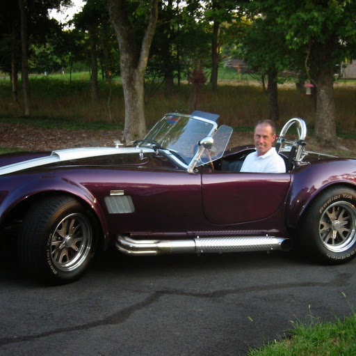 Bruce Burnett Photo 42