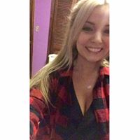 Julianne Russell Photo 13