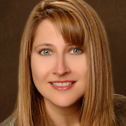 Jennifer Hayes Photo 46