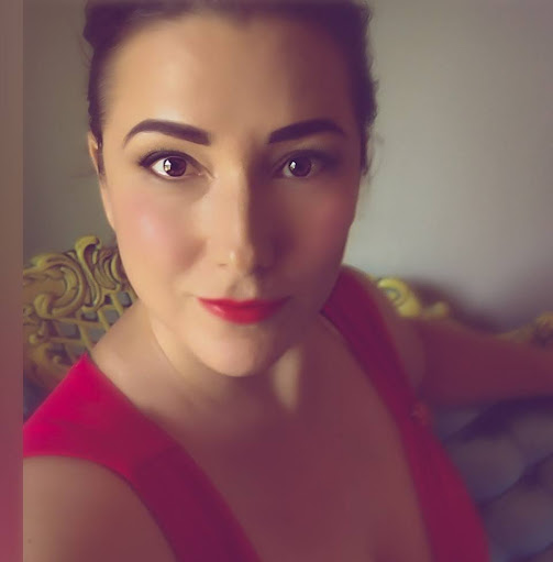 Amber Miller Photo 29