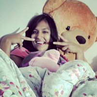 Leticia Castilla Photo 16