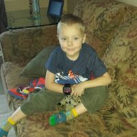 Caroline Webster Photo 37