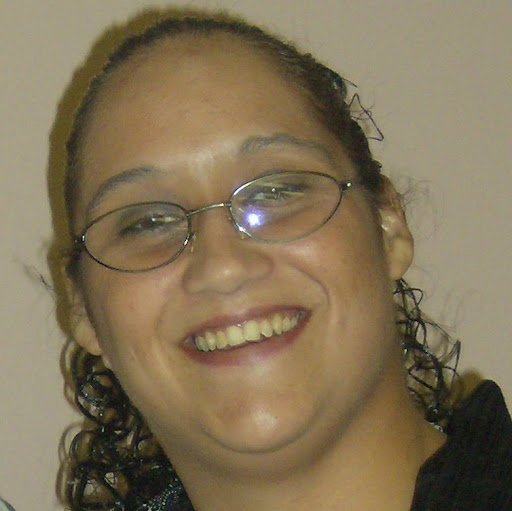 Angela Lambert Photo 33