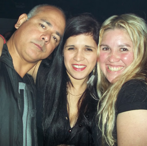 Julia Robles Photo 8