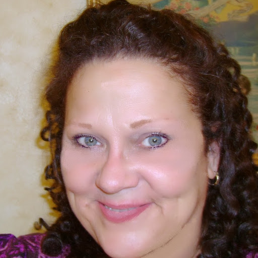 Donna Dixon Photo 32