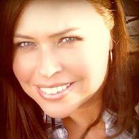 Michelle Hutton Photo 25