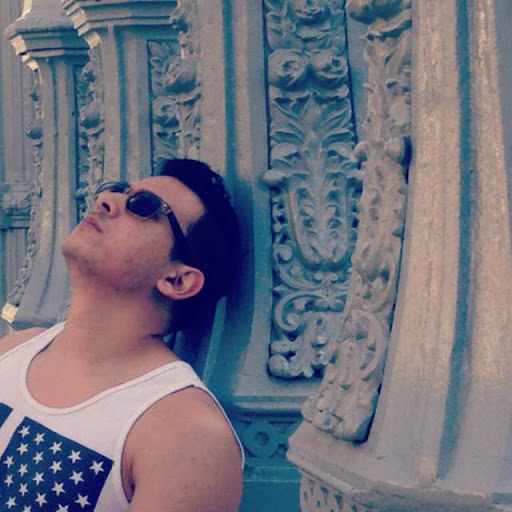 Julian Fernandez Photo 20