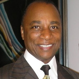 Johnny Watts Photo 19