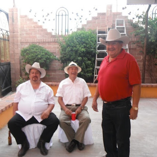 Jaime Carrion Photo 9