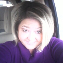 Stephanie Ballard Photo 18