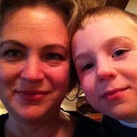 Julie Calvert Photo 27
