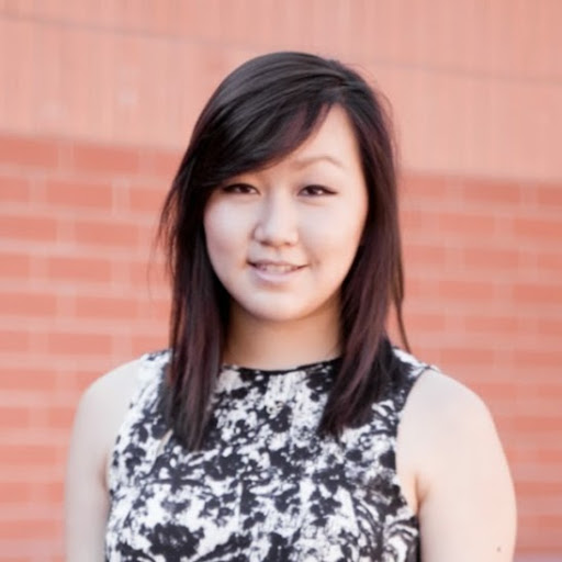 Tracy Luong Photo 21