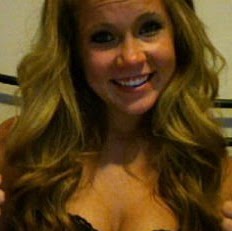 Victoria Atkinson Photo 27