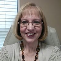 Lori Norris Photo 11