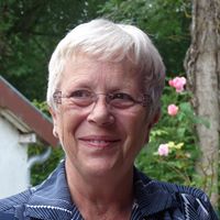 Michelle Dambrosio Photo 9