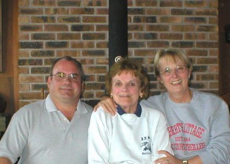 Linda Barrett Photo 42