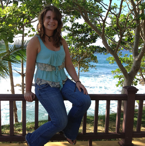 Samantha Graham Photo 29