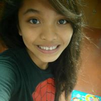 April Navarro Photo 7