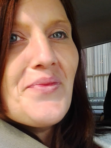 Amanda Preston Photo 15