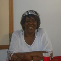 Paulette Kelly Photo 14