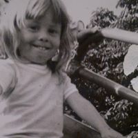 Nancy Weeks Photo 15