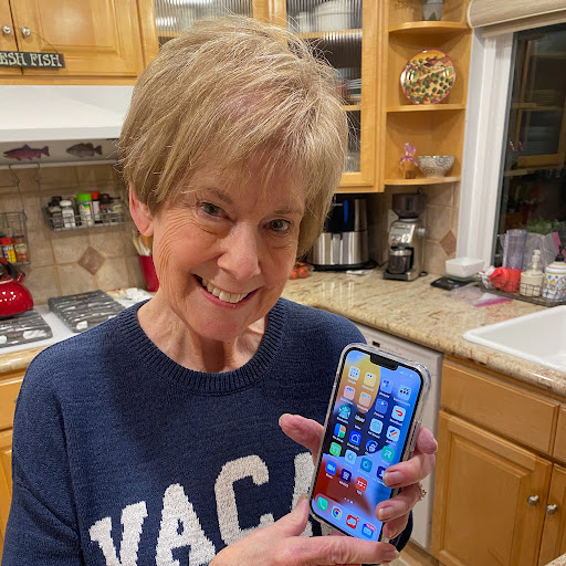 Julie Mahoney Photo 13