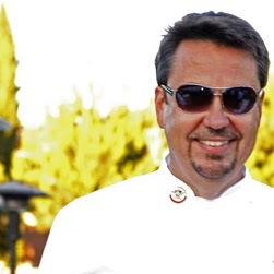 Raymond Martin Photo 15