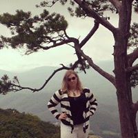 Teresa Harris Photo 31
