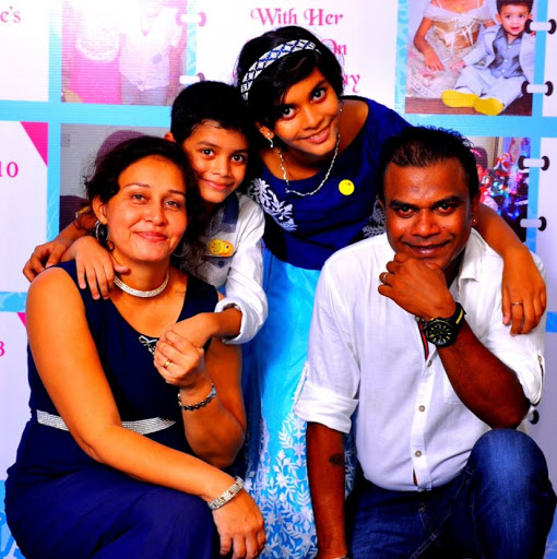 Tanya Abraham Photo 29