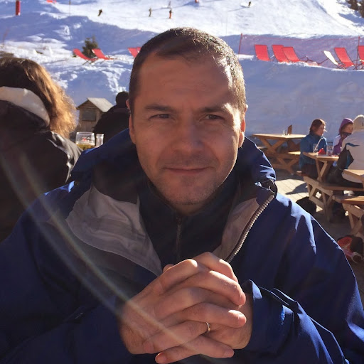 Stuart Gordon Photo 25 Stuart Gordon Photo 25