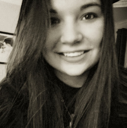 Michelle Harrison Photo 52