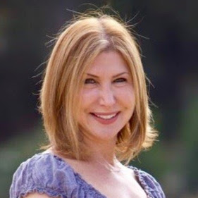 Lorraine Wong Photo 8
