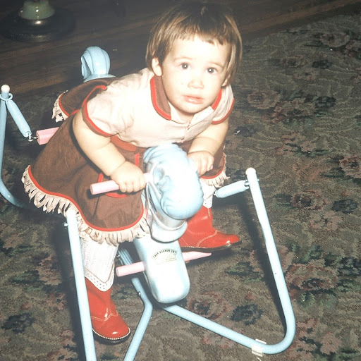 Donna Harvey Photo 36