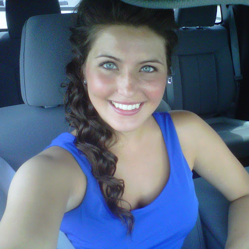 Dana Bateman Photo 16