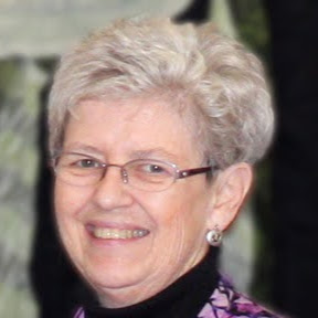 Joanne Gallagher Photo 16