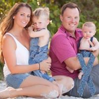 Julia Hendrix Photo 15