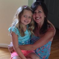 Lori Mercer Photo 15