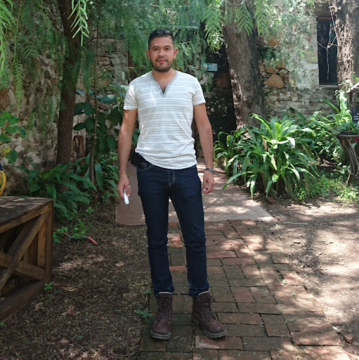 William Pedroza Photo 4
