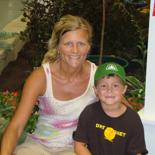 Jill Lambert Photo 34