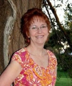 Linda O'Connor Photo 14