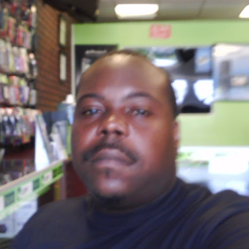 Christopher Winston Photo 17