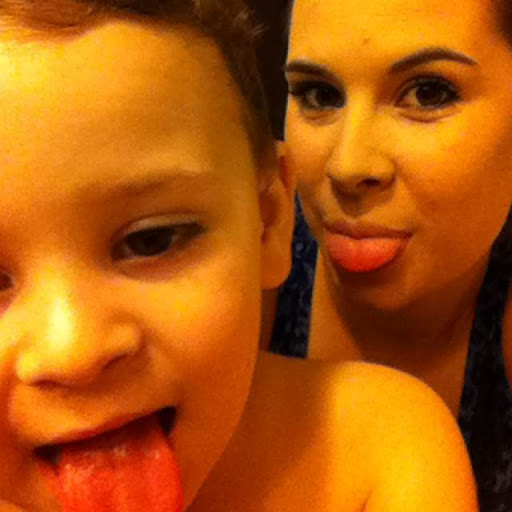 Krystal Mills Photo 8